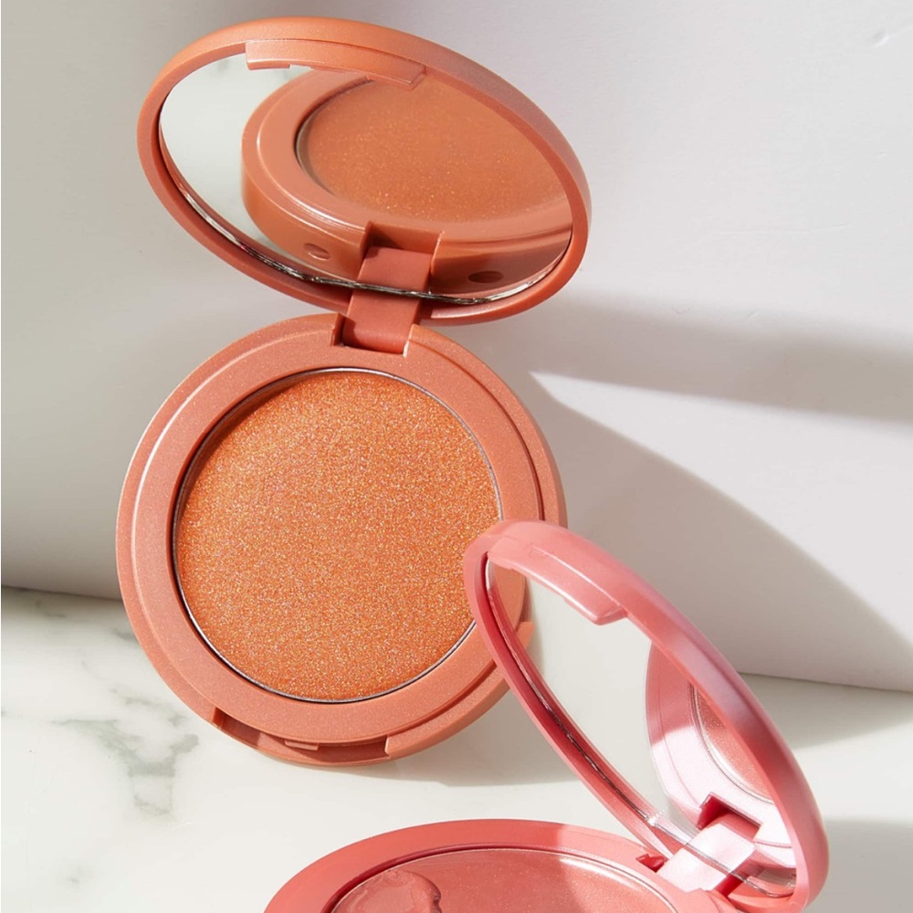⭐️⭐️Host Pick⭐️⭐️ NIB Tarte Maracuja cream blush in shade coconut